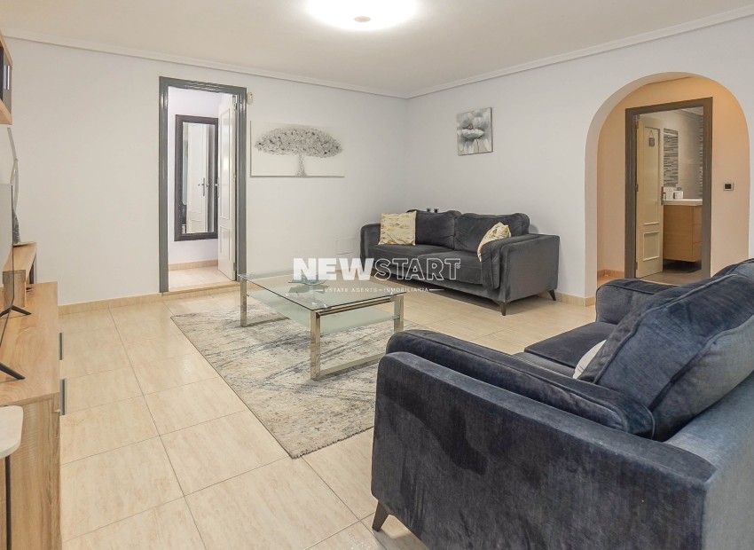 Resale - Detached - La Marina - Urb. La Escuera