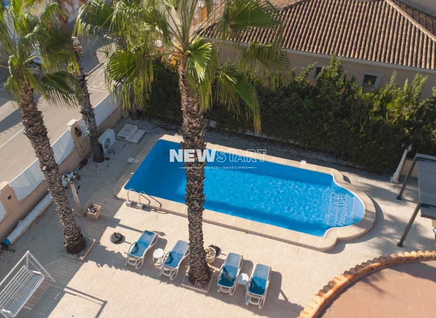 Resale - Detached - La Marina - Urb. La Escuera