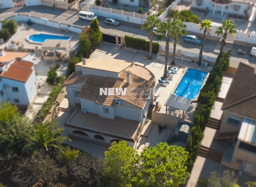 Resale - Detached - La Marina - Urb. La Escuera