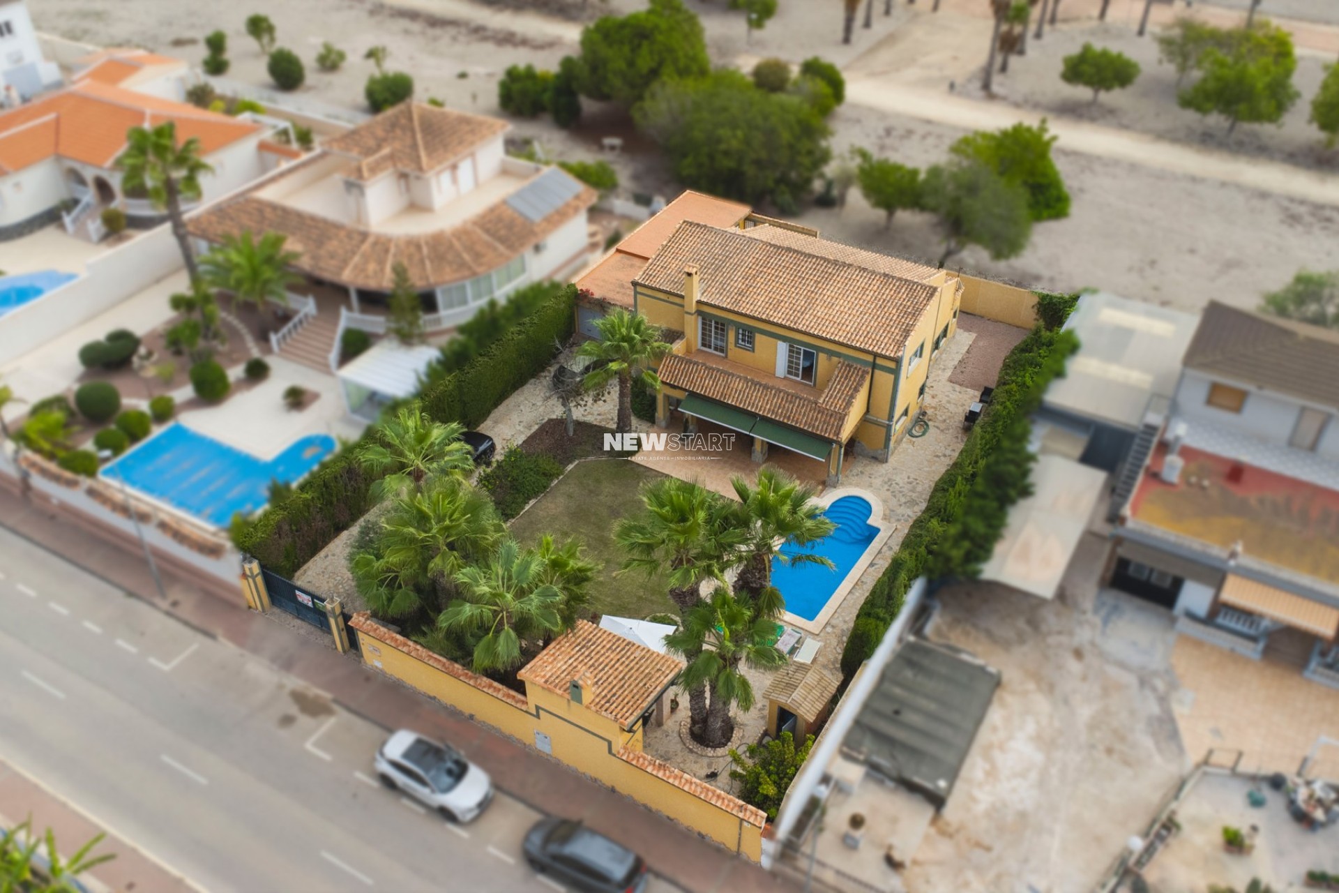 Resale - Detached - La Marina - Urb. La Escuera