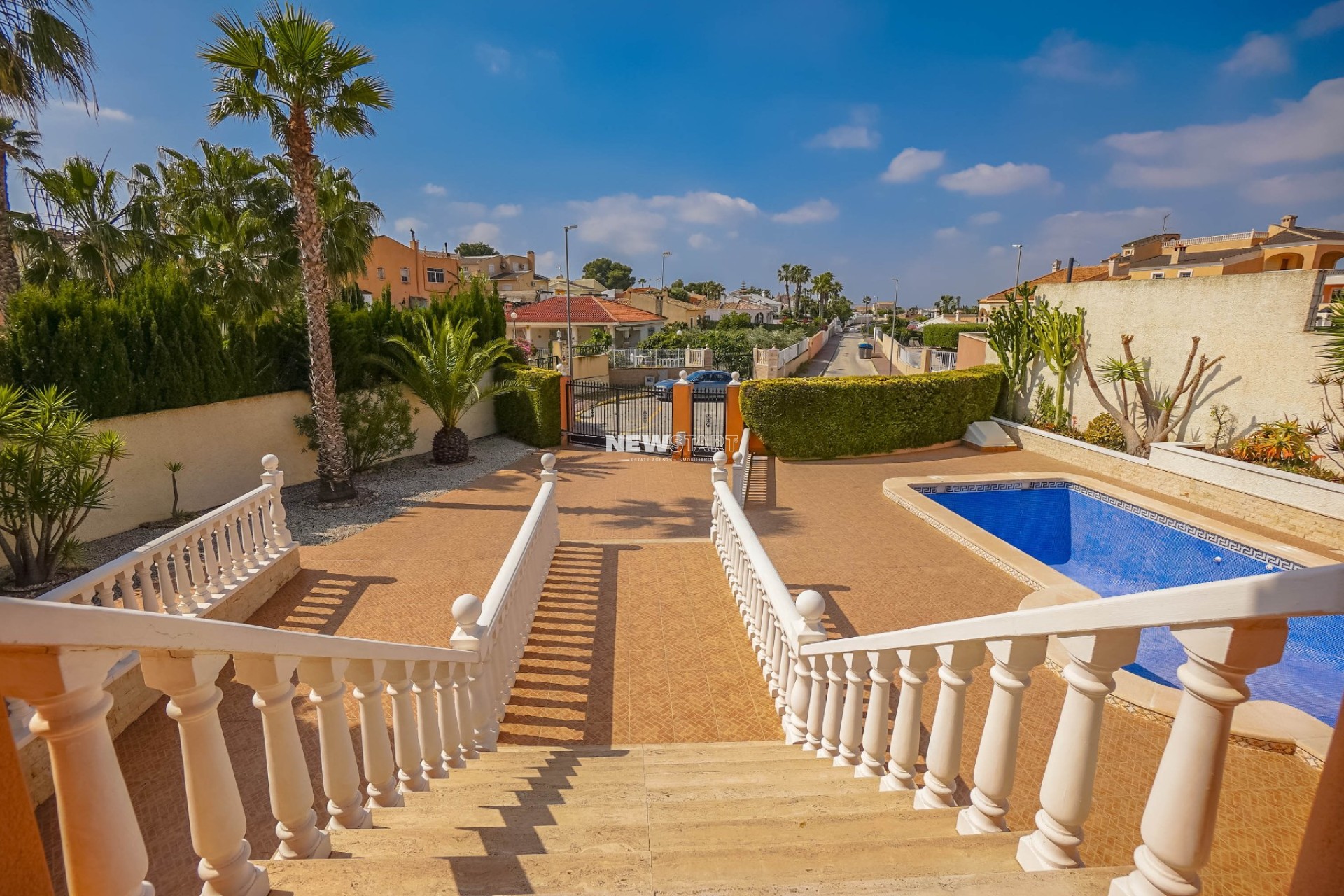Resale - Detached - La Marina - Urb. La Escuera