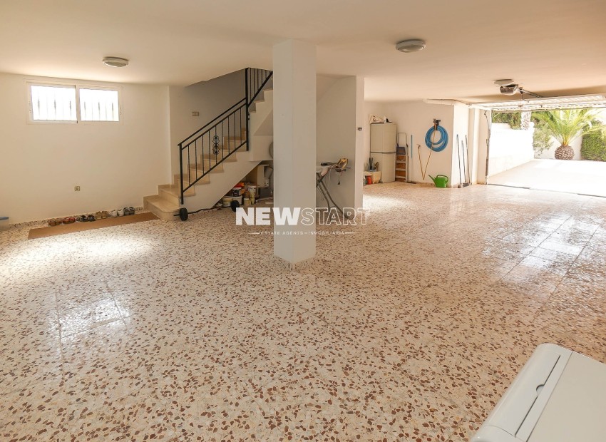 Resale - Detached - La Marina - Urb. La Escuera