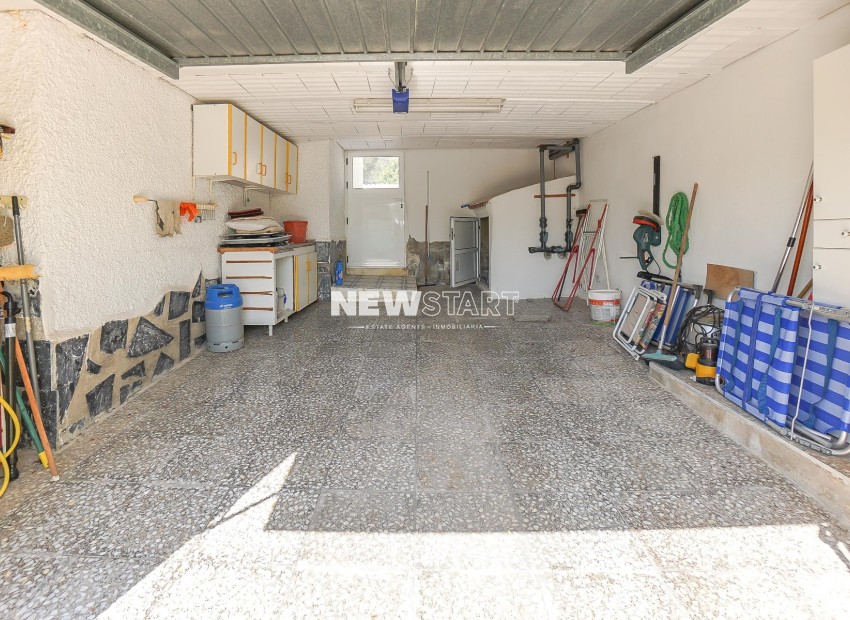 Resale - Detached - La Marina - Urb. La Marina