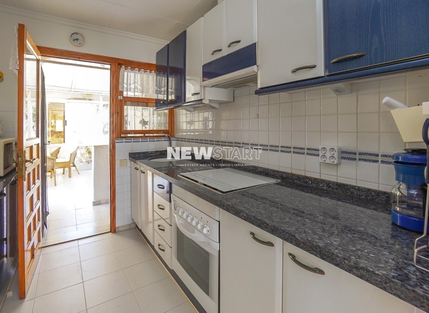 Resale - Detached - La Marina - Urb. La Marina