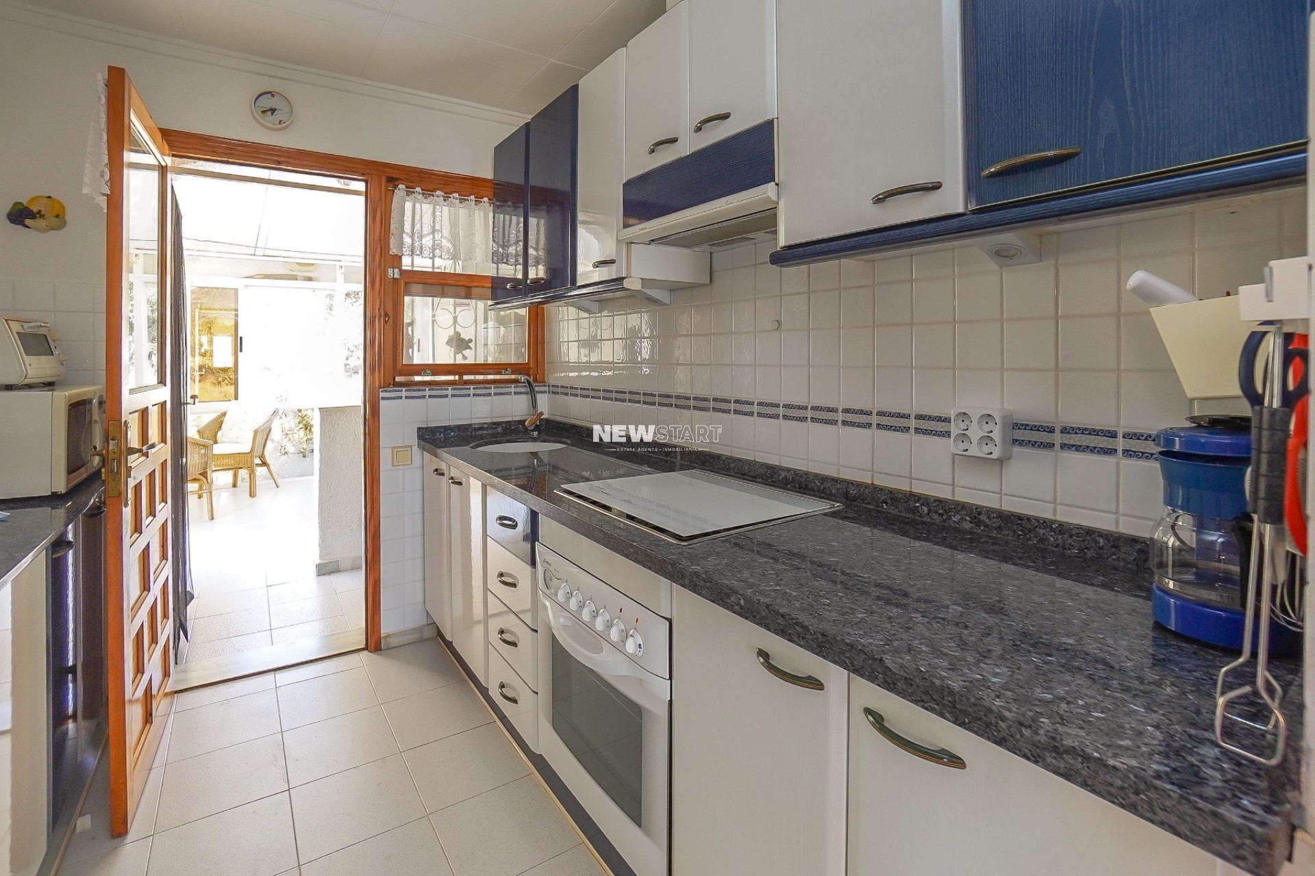 Resale - Detached - La Marina - Urb. La Marina