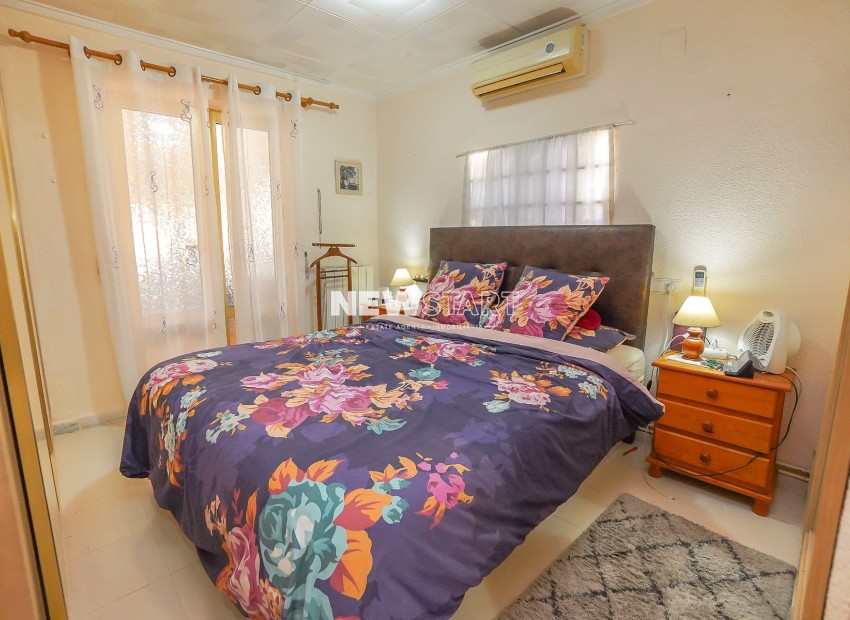 Resale - Detached - La Marina - Urb. La Marina