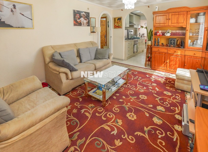 Resale - Detached - La Marina - Urb. La Marina