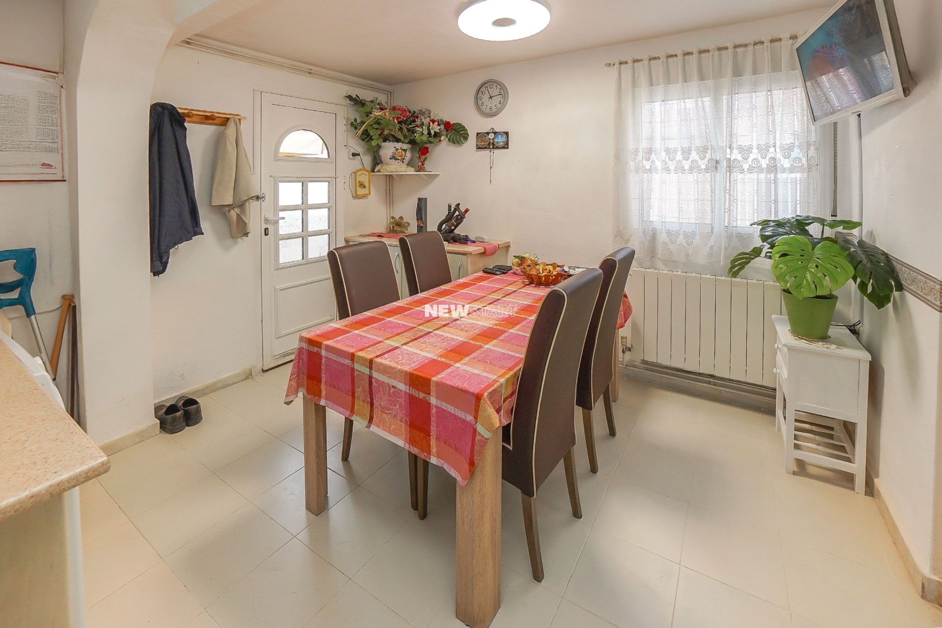 Resale - Detached - La Marina - Urb. La Marina