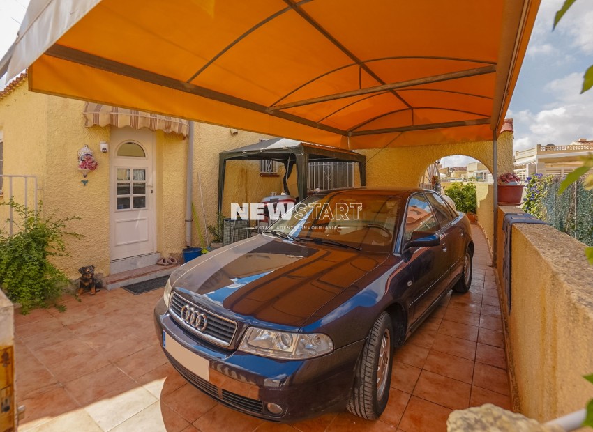 Resale - Detached - La Marina - Urb. La Marina