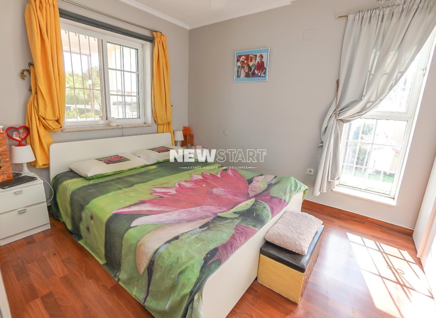 Resale - Detached - La Marina - Urb. La Marina
