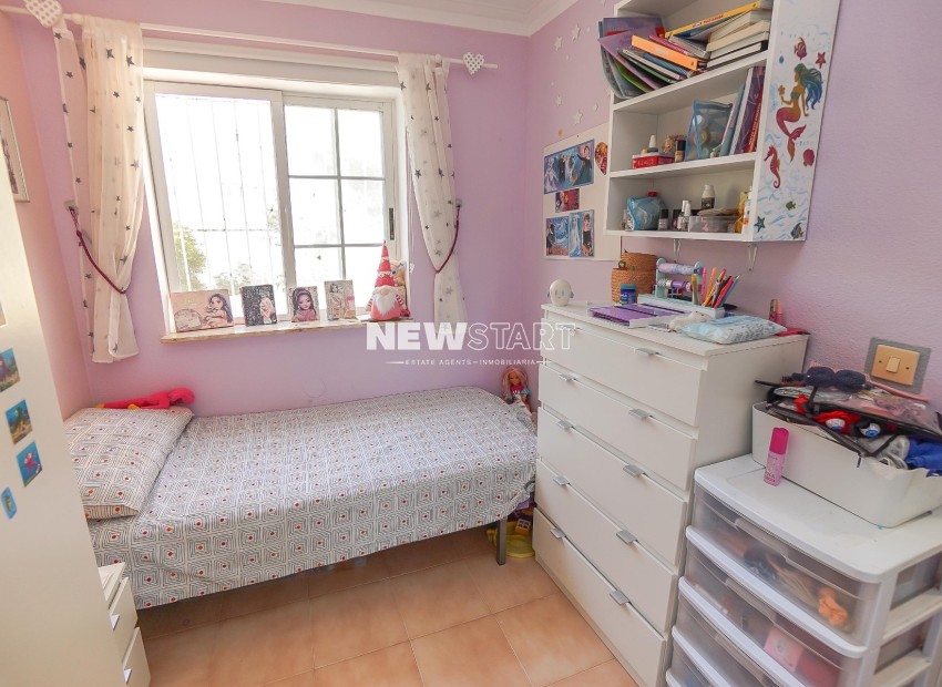 Resale - Detached - La Marina - Urb. La Marina