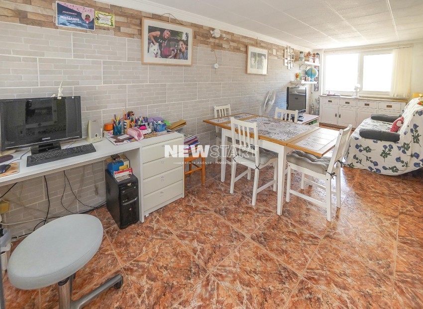 Resale - Detached - La Marina - Urb. La Marina