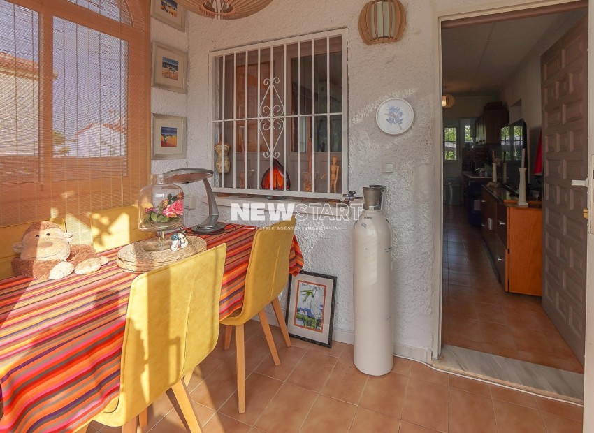 Resale - Detached - La Marina - Urb. La Marina