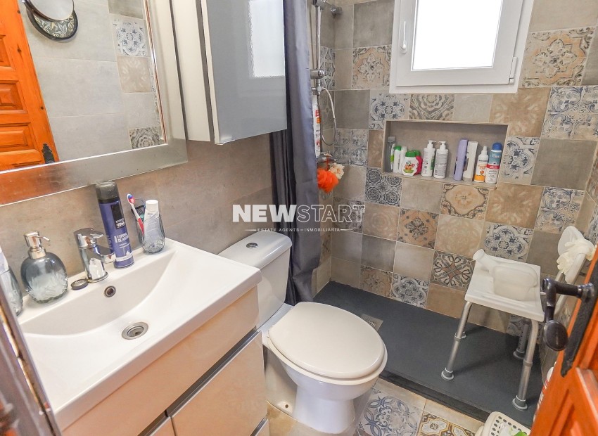 Resale - Detached - La Marina - Urb. La Marina