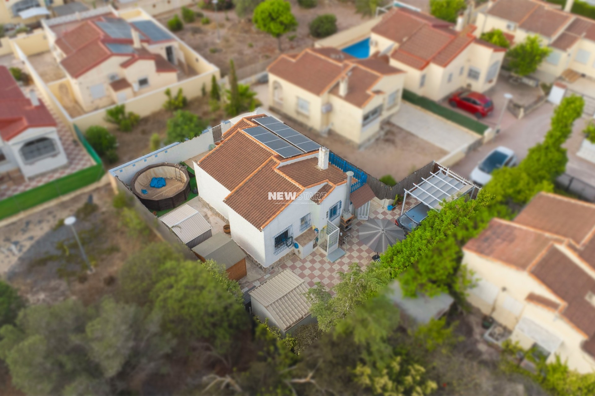 Resale - Detached - La Marina - Urb. La Marina