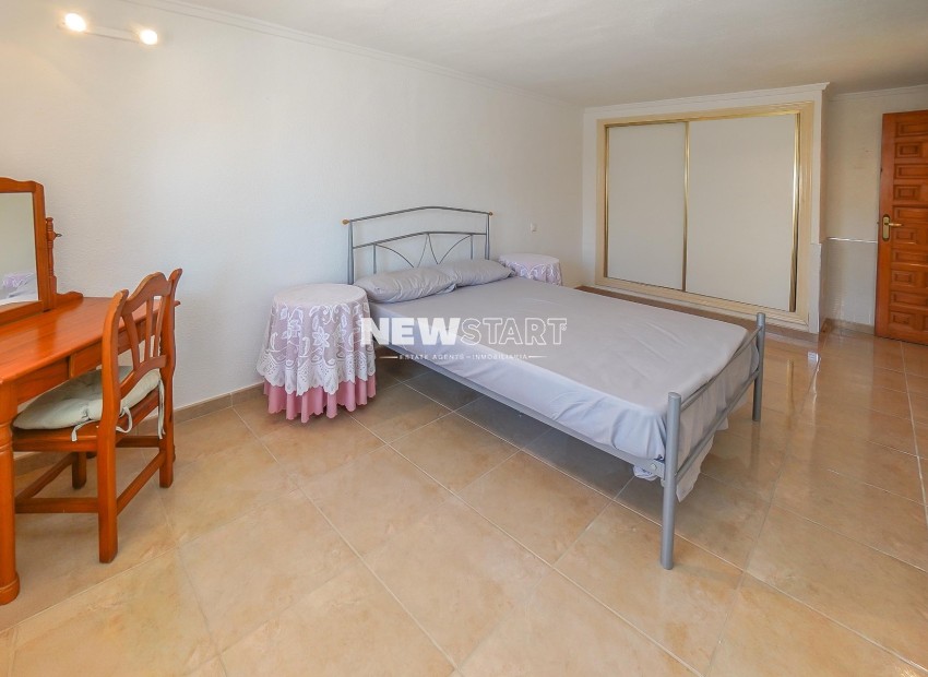Resale - Detached - La Marina - Urb. La Marina