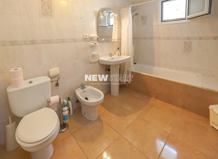 Resale - Detached - La Marina - Urb. La Marina