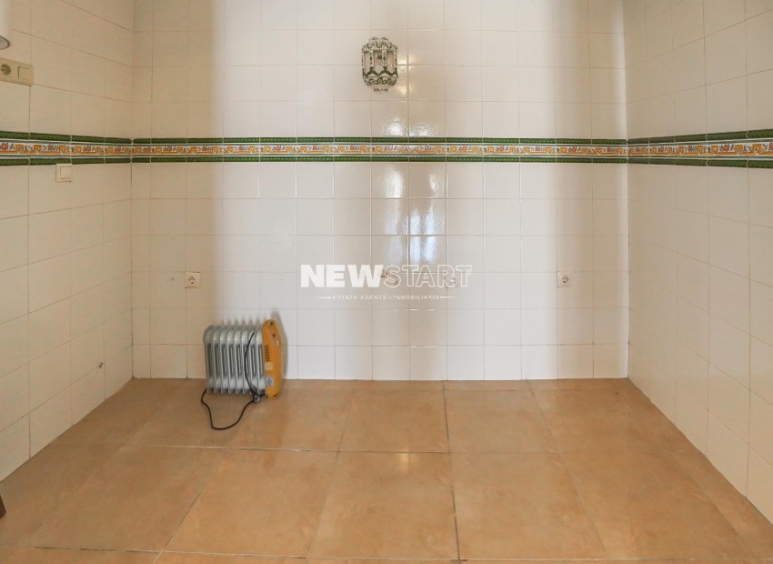 Resale - Detached - La Marina - Urb. La Marina