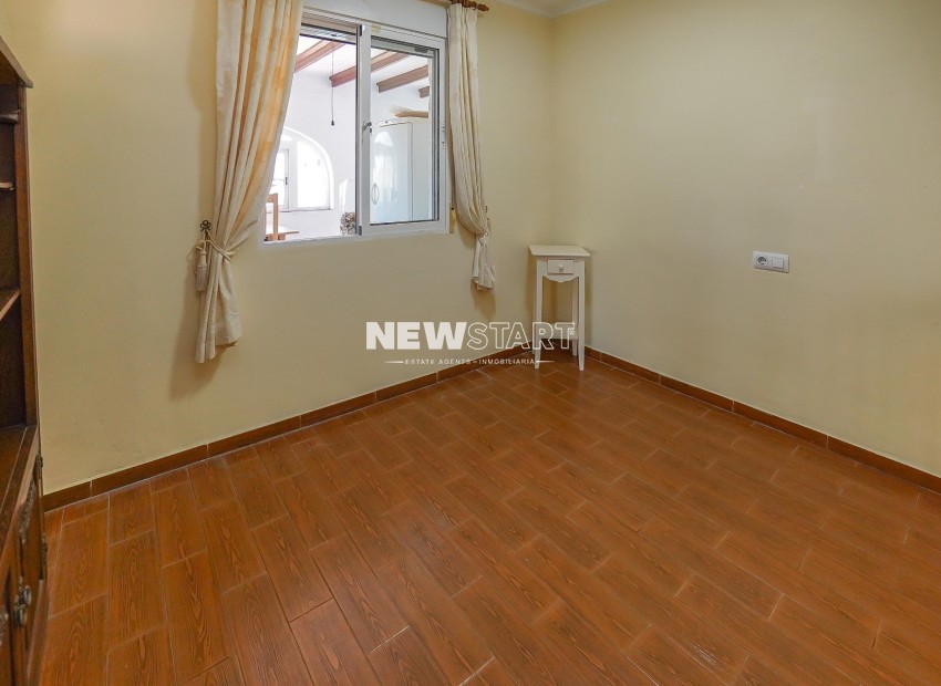 Resale - Detached - La Marina - Urb. La Marina