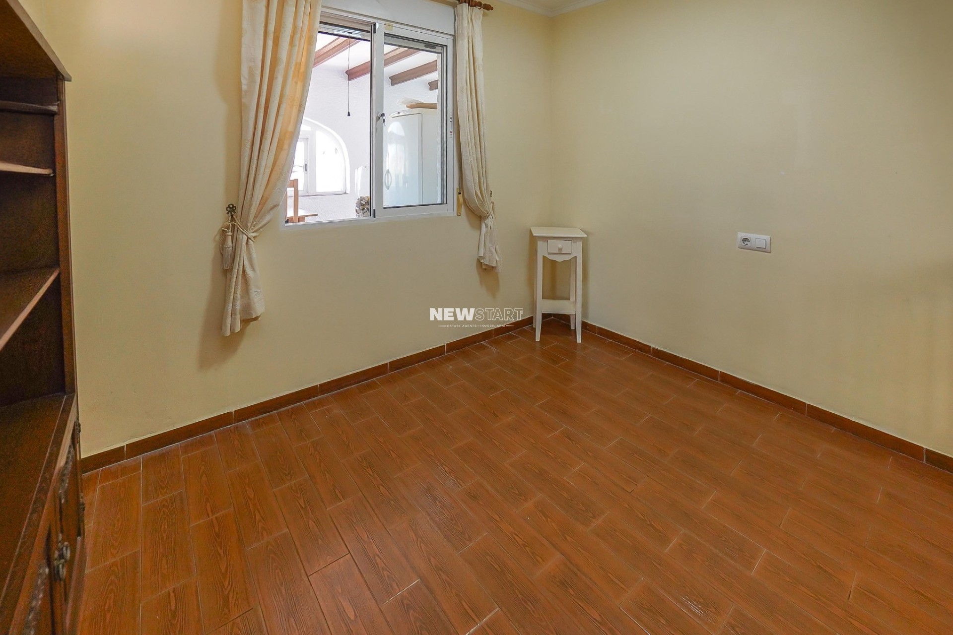 Resale - Detached - La Marina - Urb. La Marina