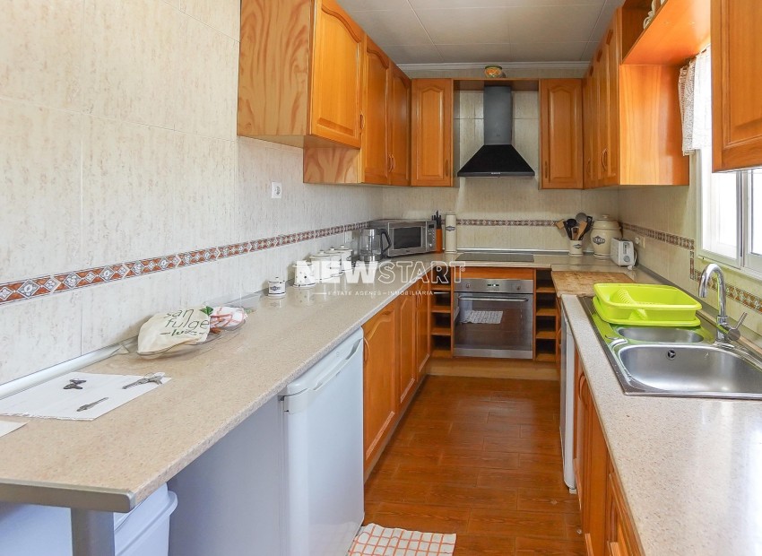 Resale - Detached - La Marina - Urb. La Marina