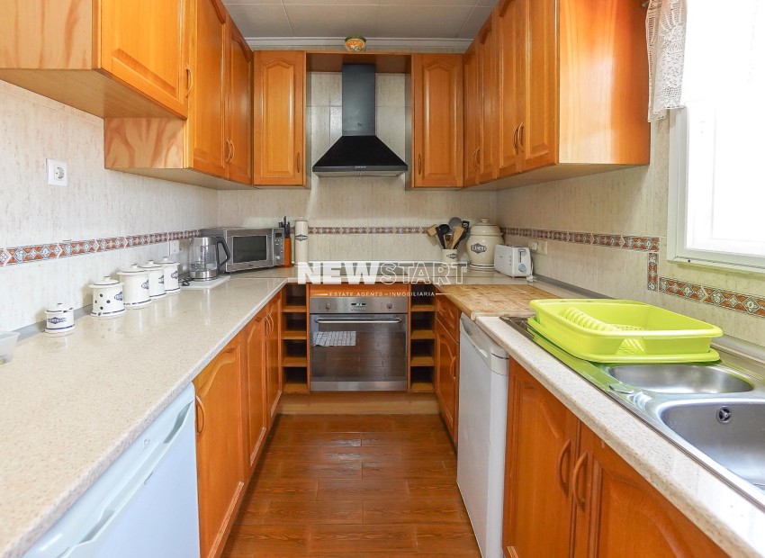 Resale - Detached - La Marina - Urb. La Marina