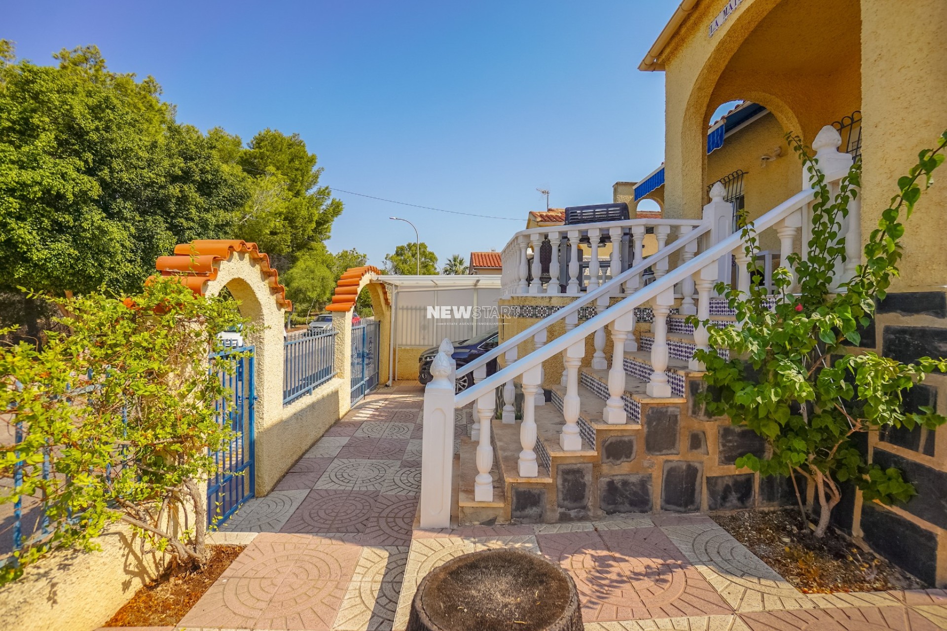 Resale - Detached - La Marina - Urb. La Marina