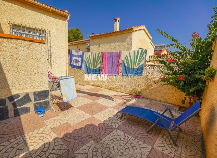 Resale - Detached - La Marina - Urb. La Marina