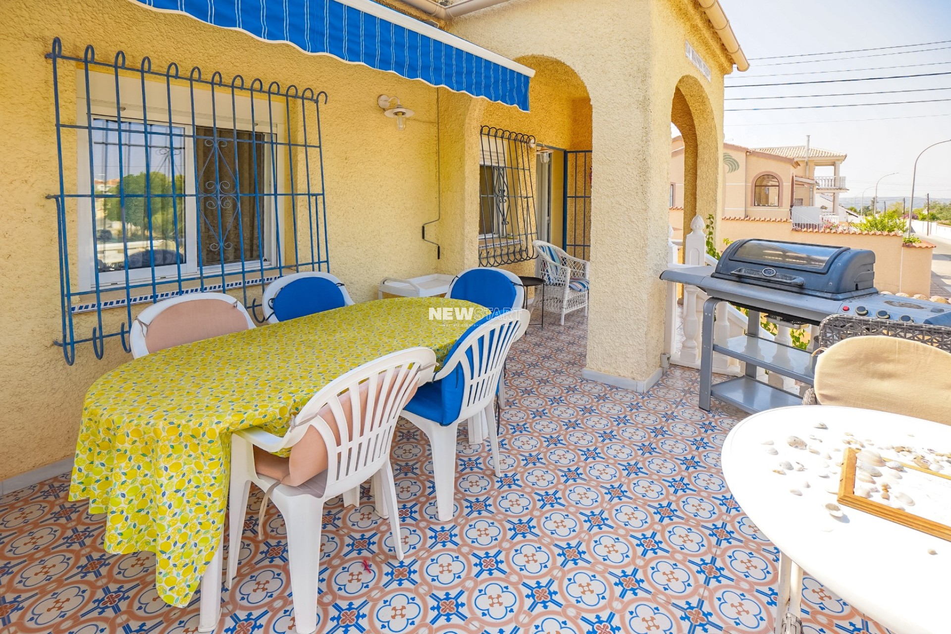 Resale - Detached - La Marina - Urb. La Marina