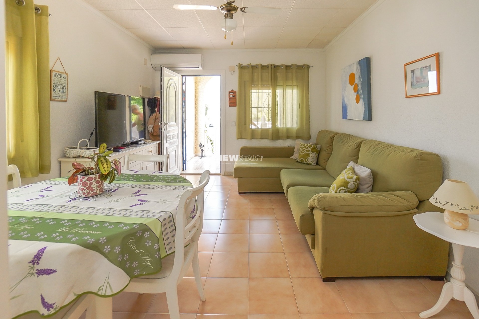 Resale - Detached - La Marina - Urb. La Marina