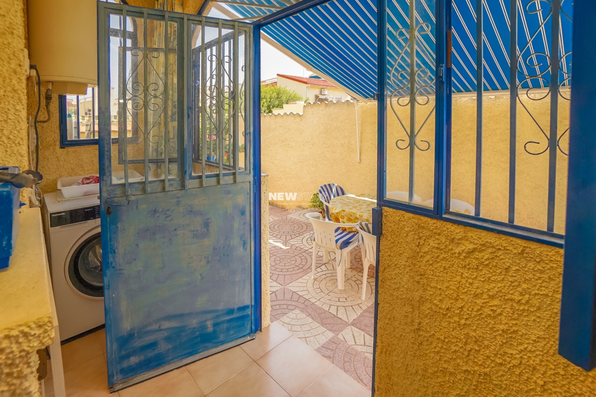Resale - Detached - La Marina - Urb. La Marina