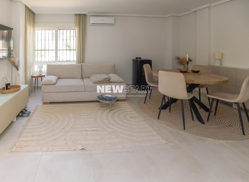 Resale - Detached - La Marina - Urb. La Marina