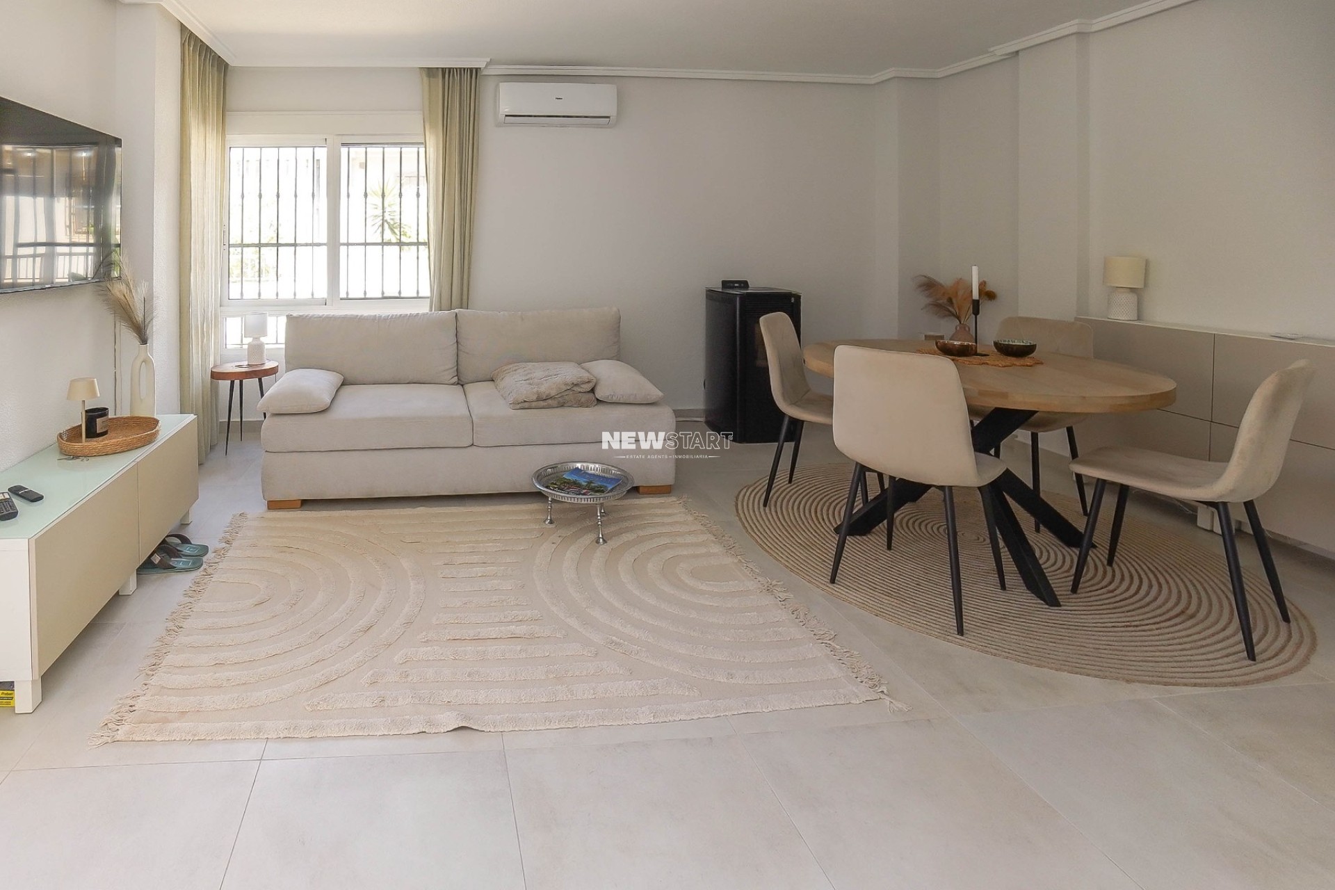 Resale - Detached - La Marina - Urb. La Marina