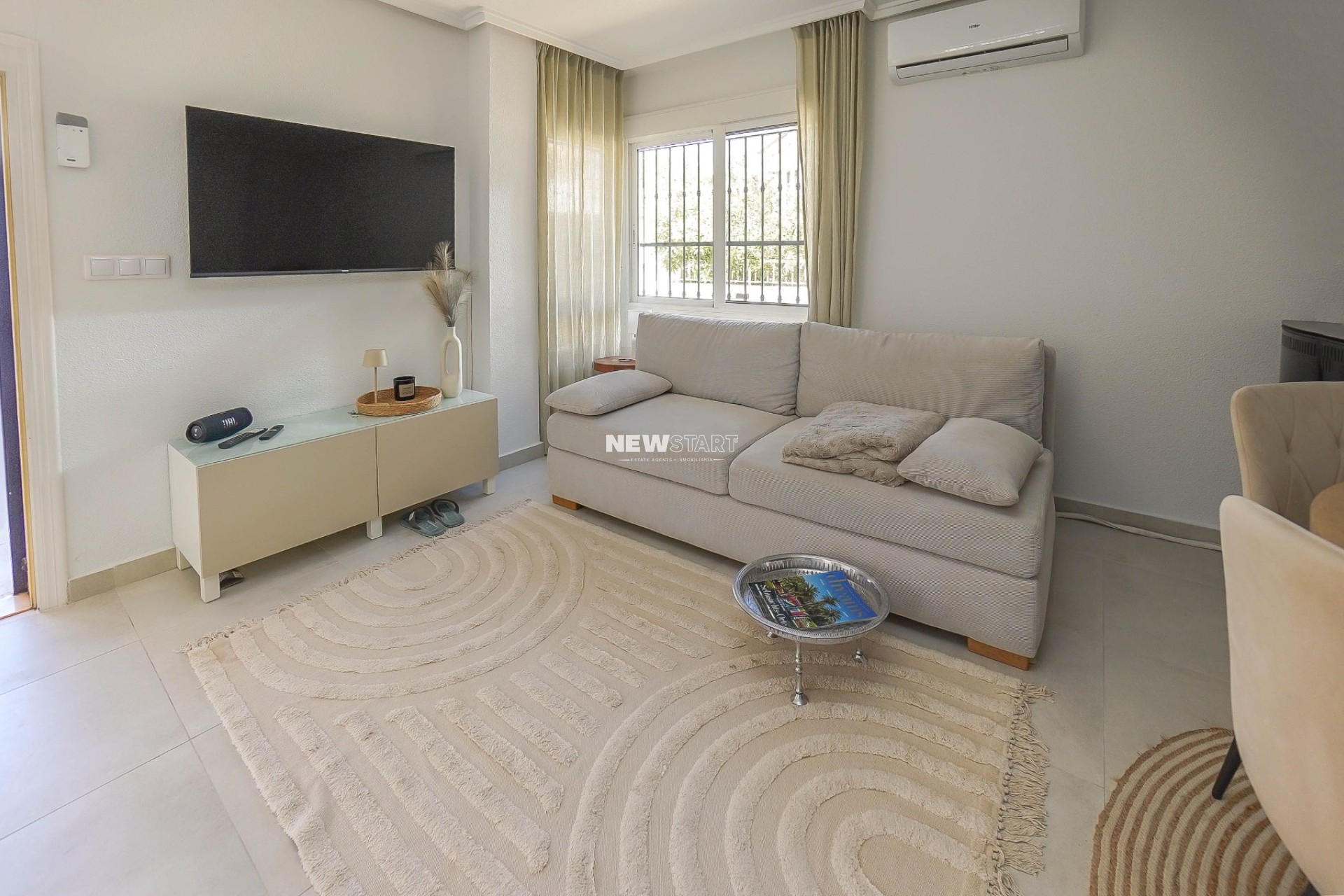 Resale - Detached - La Marina - Urb. La Marina