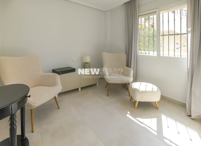 Resale - Detached - La Marina - Urb. La Marina