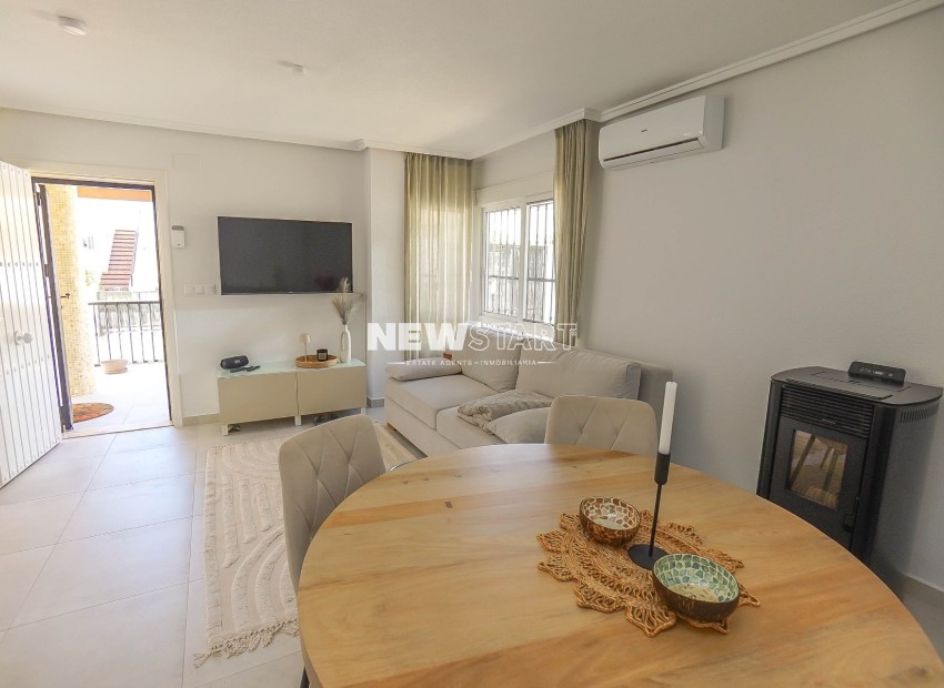 Resale - Detached - La Marina - Urb. La Marina