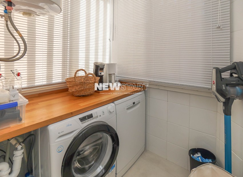 Resale - Detached - La Marina - Urb. La Marina