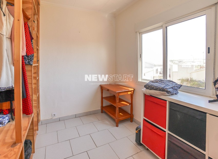 Resale - Detached - La Marina - Urb. La Marina