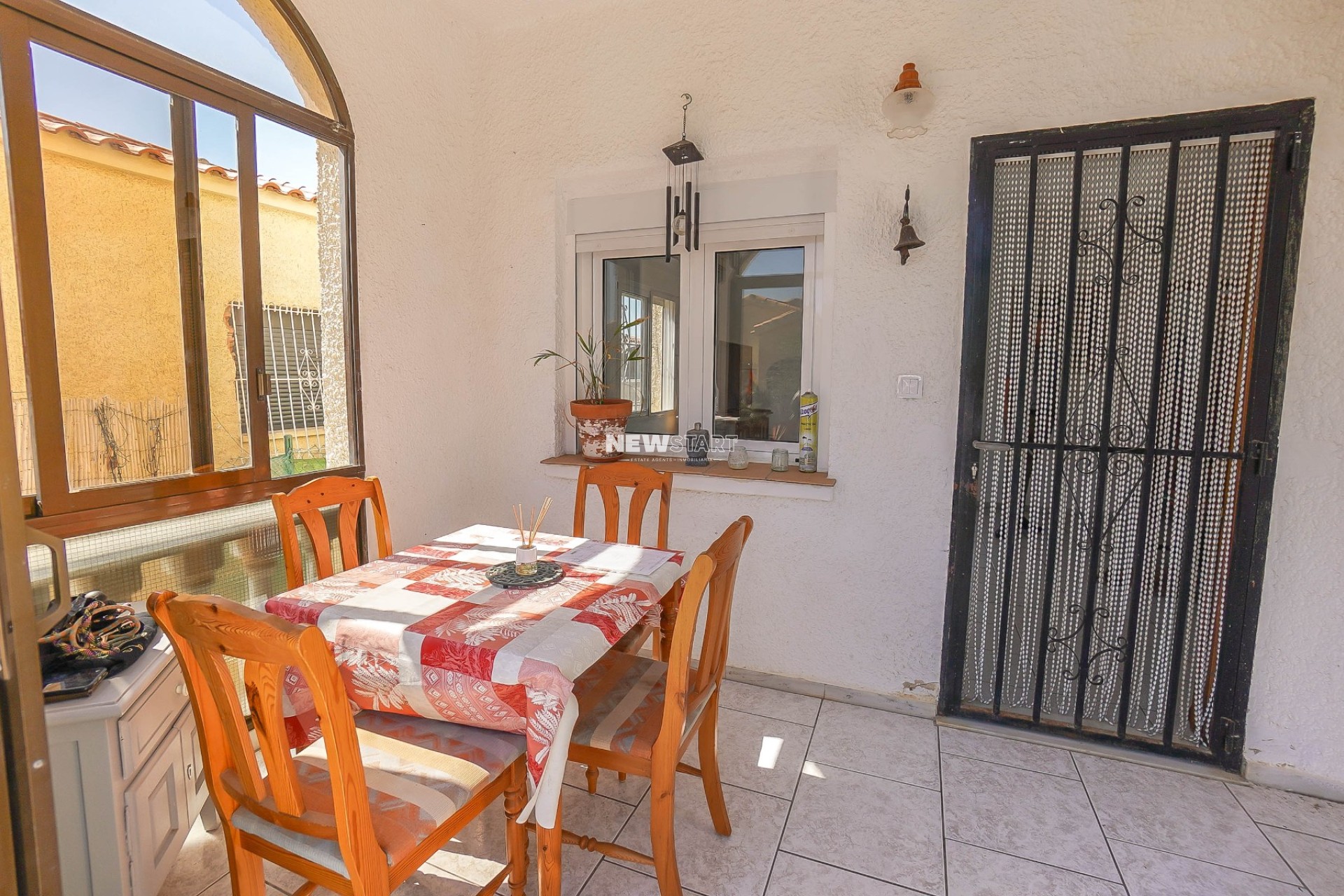 Resale - Detached - La Marina - Urb. La Marina