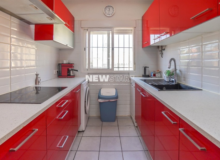 Resale - Detached - La Marina - Urb. La Marina