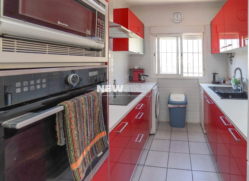 Resale - Detached - La Marina - Urb. La Marina