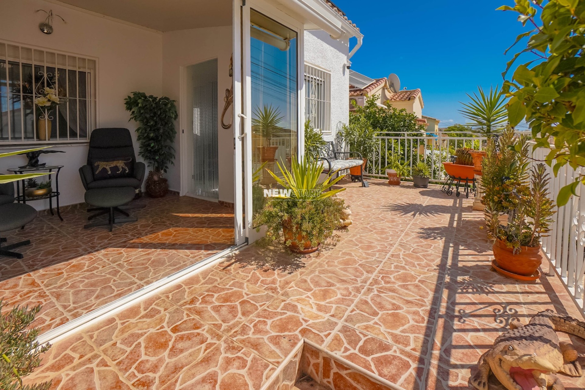 Resale - Detached - La Marina - Urb. La Marina