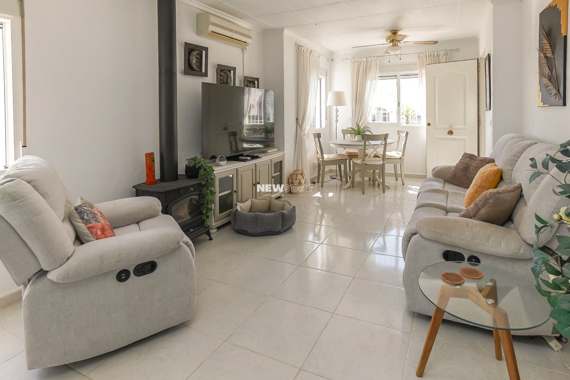 Resale - Detached - La Marina - Urb. La Marina