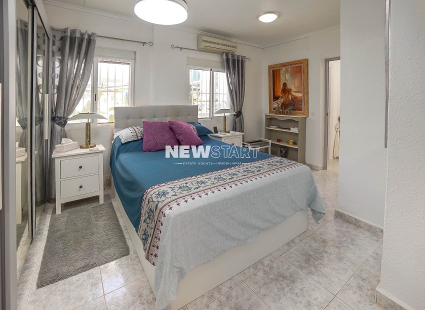 Resale - Detached - La Marina - Urb. La Marina