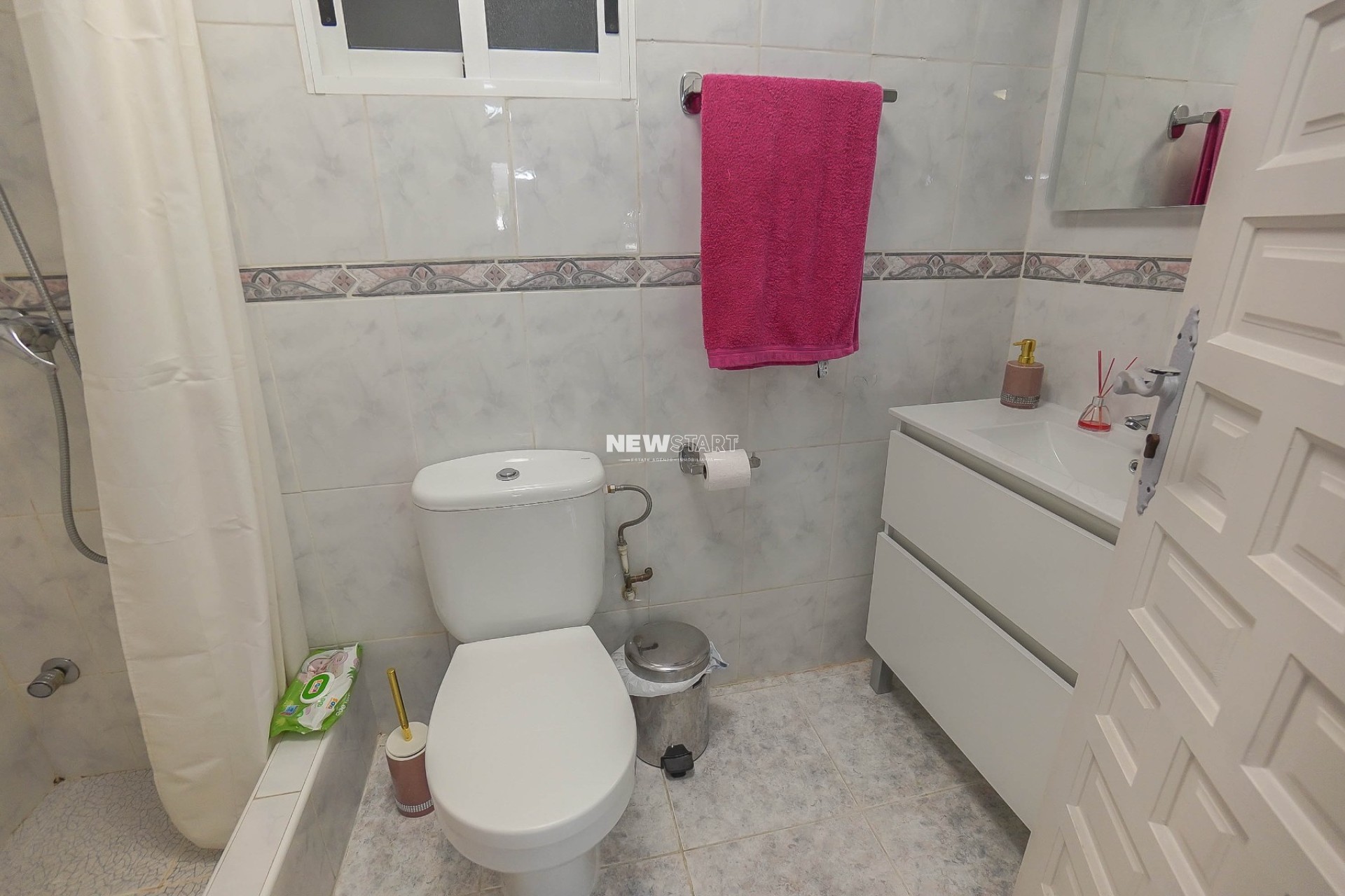 Resale - Detached - La Marina - Urb. La Marina