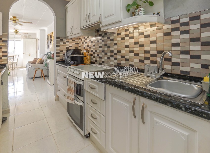 Resale - Detached - La Marina - Urb. La Marina