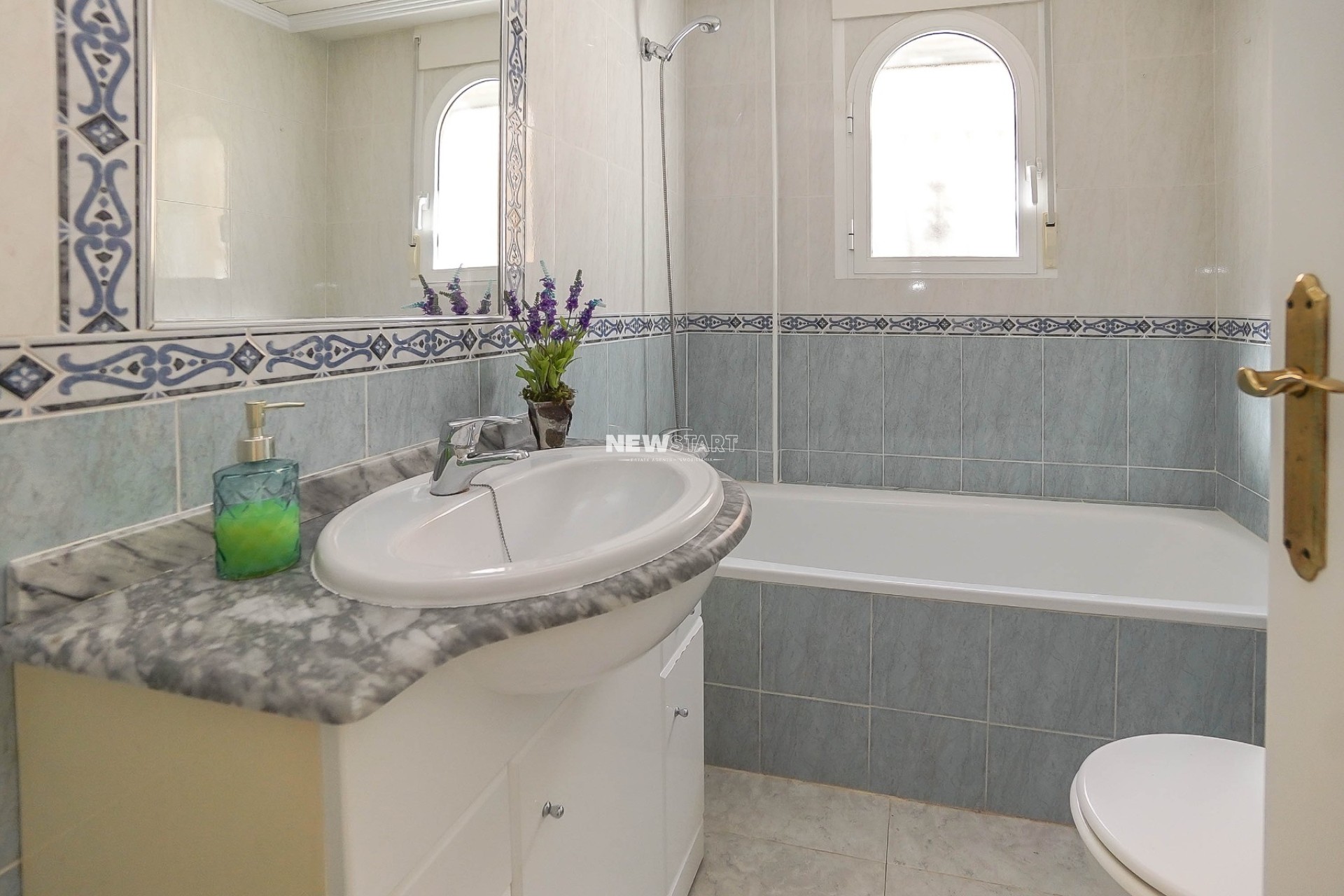 Resale - Detached - La Marina - Urb. La Marina