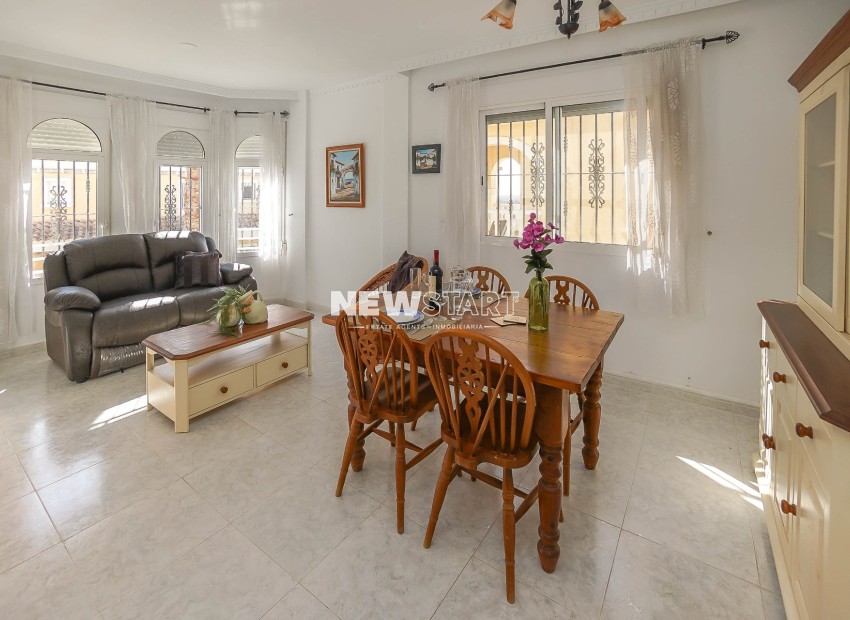 Resale - Detached - La Marina - Urb. La Marina