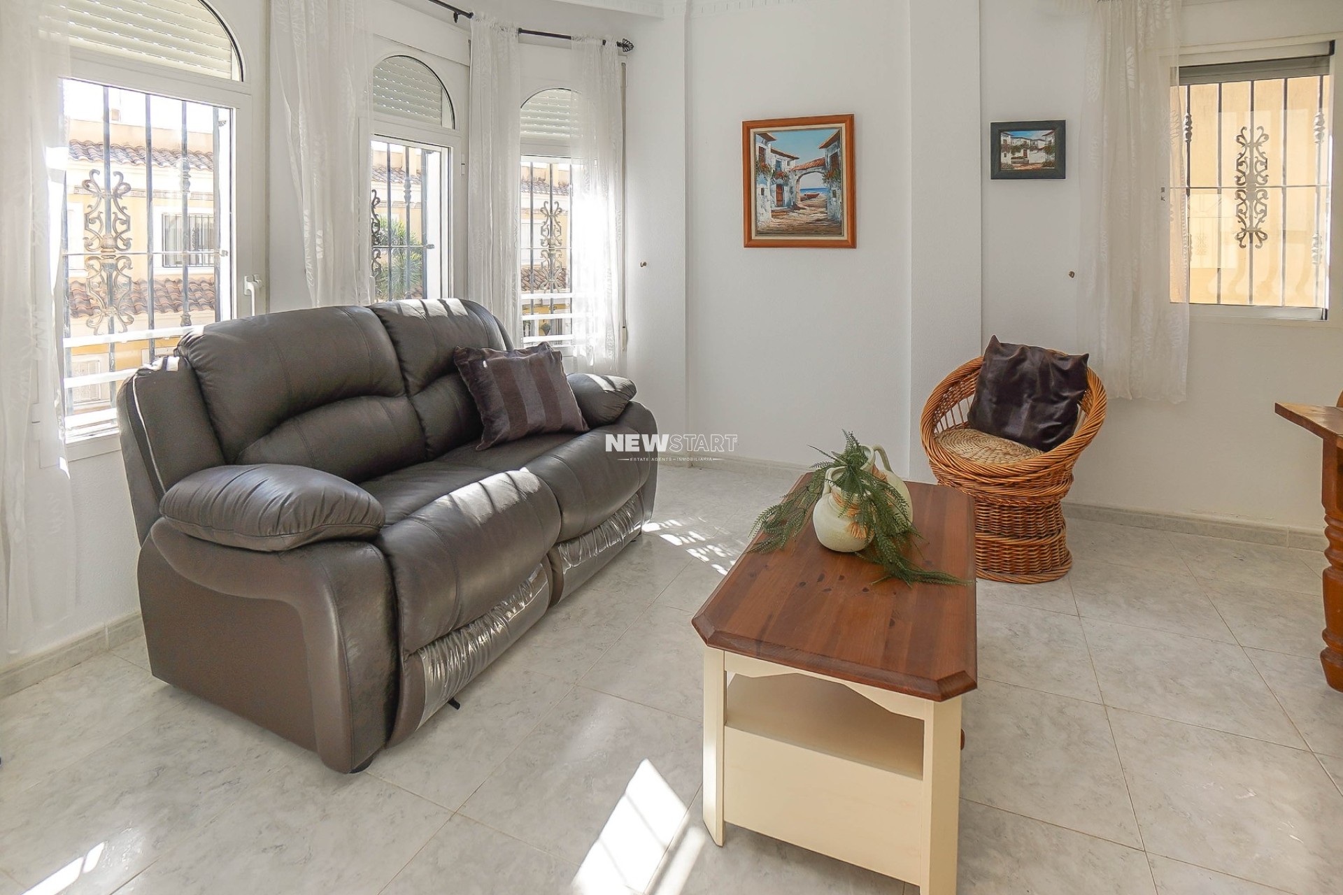 Resale - Detached - La Marina - Urb. La Marina