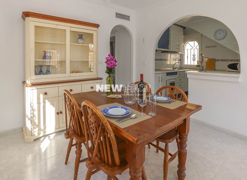 Resale - Detached - La Marina - Urb. La Marina